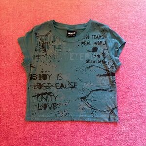 UNIF graphic tee crop top